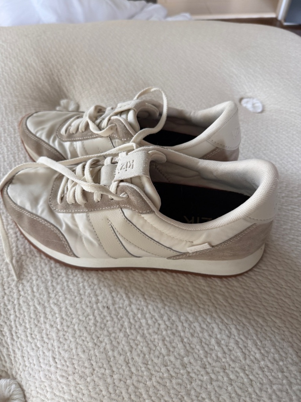 Kizik Women's Cream & Taupe Casual Sneakers - Neutral Lace-Up Comfort